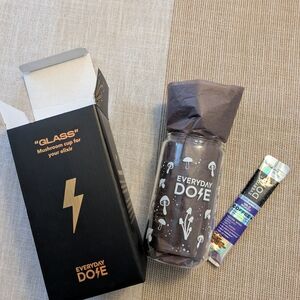 NEW IN BOX! Oh So Adorable! Everyday Dose Mushroom Glass Cup with samples. Glass